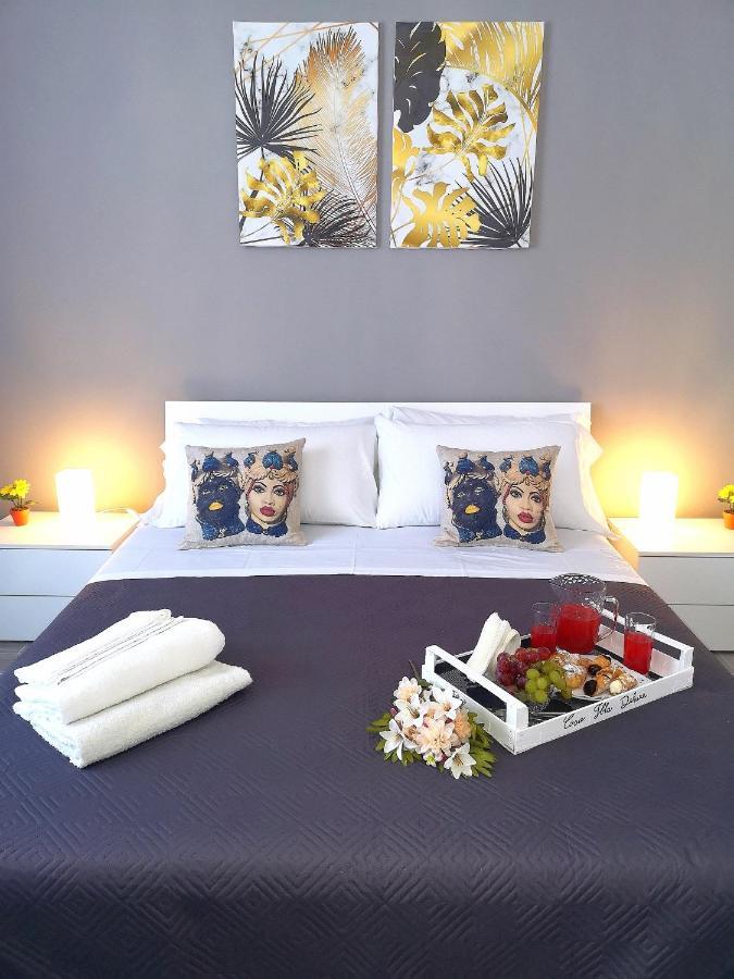 Casa Ibla Apartment Syracuse ภายนอก รูปภาพ