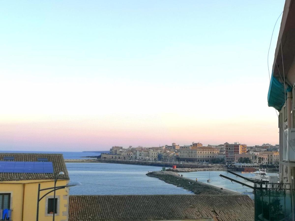 Casa Ibla Apartment Syracuse ภายนอก รูปภาพ