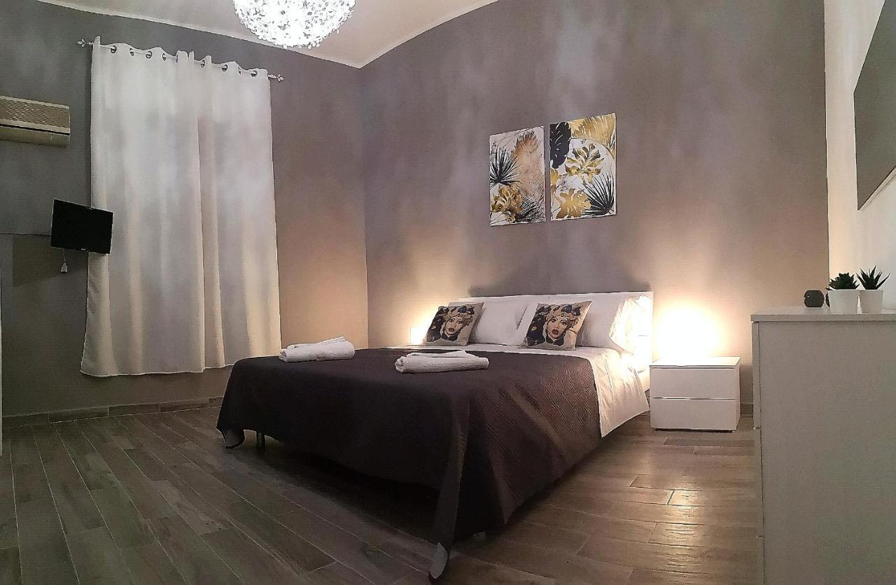 Casa Ibla Apartment Syracuse ภายนอก รูปภาพ