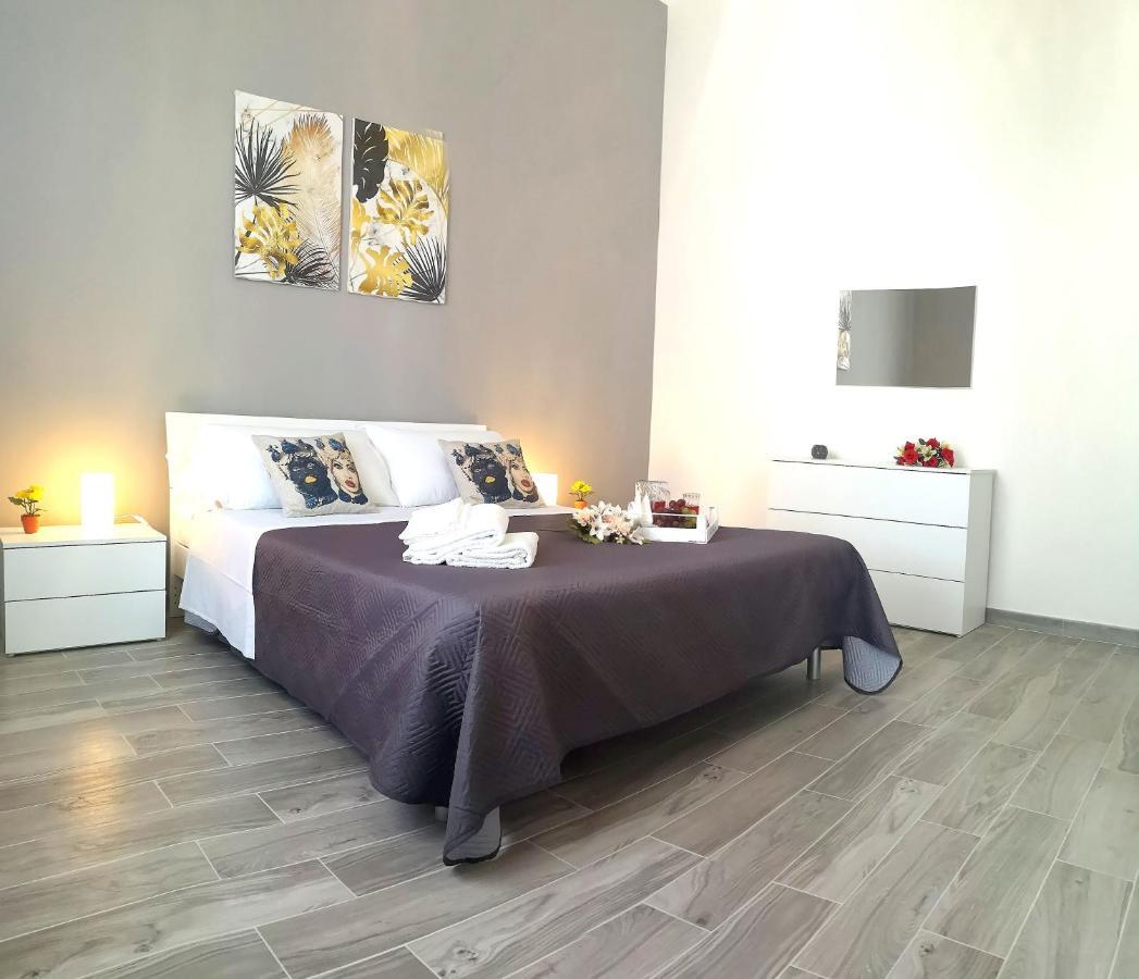 Casa Ibla Apartment Syracuse ภายนอก รูปภาพ